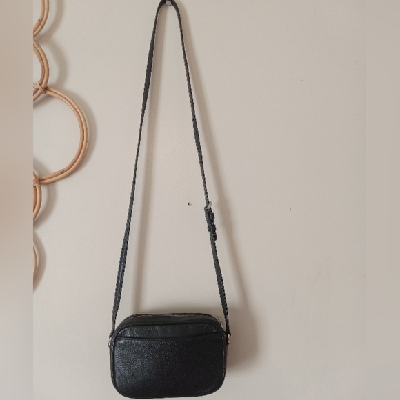 Kate Spade Black Leathet Glitter On Mini Camera Bag - Picture 12 of 16